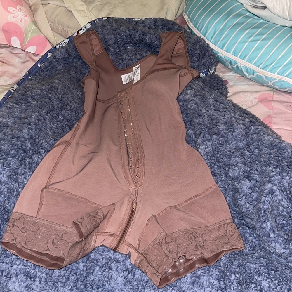 Colombian faja/ girdle